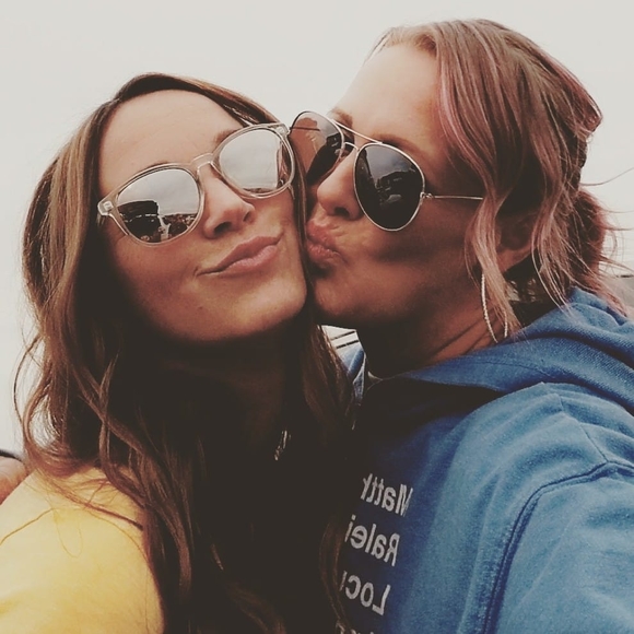 Meet your Posher, Jenny - Picture 1 of 1